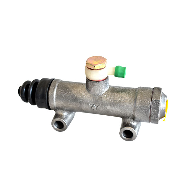 BJ130 brake master cylinder