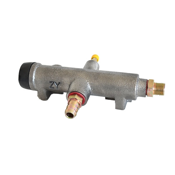 EQ140-2 clutch master cylinder