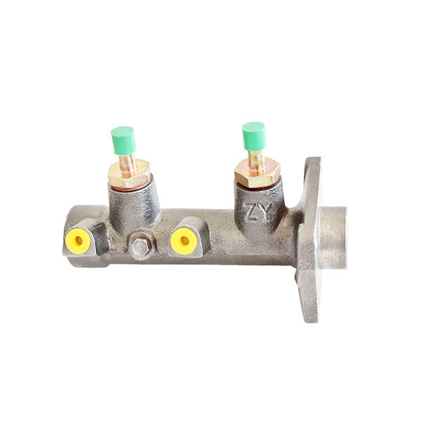 NHR Isuzu Brake Master Cylinder