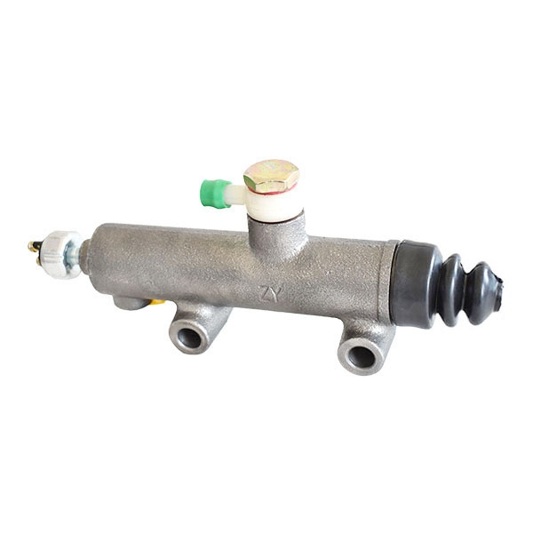 Harvester brake master cylinder
